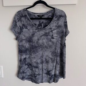 Simply Vera Vera Wang V-Neck Ribbed Tie Dye T-Shirt SZ M